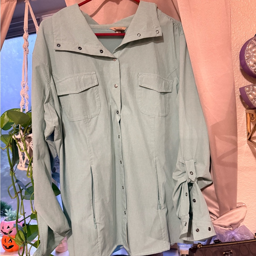 Duluth Women's Light Blue Button Down Shirt